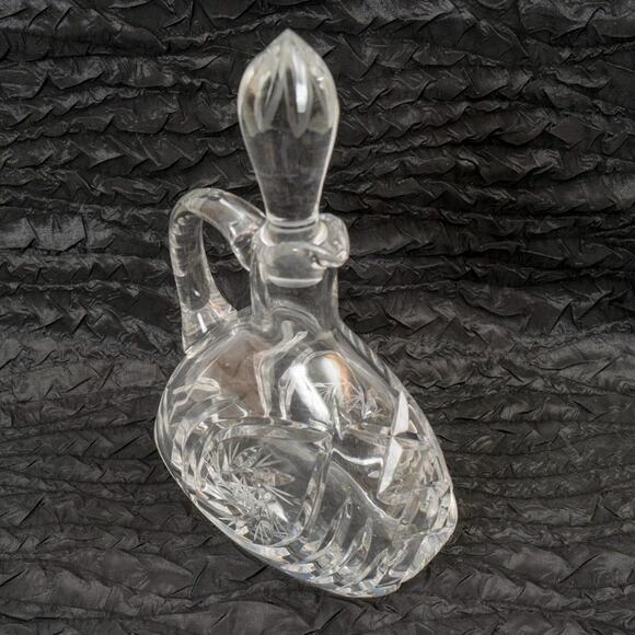 Cut Crystal Decanter w/ Stopper